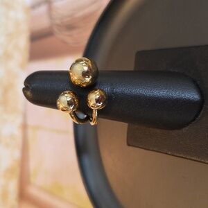 Elegant Gold Ball Ring Sz 6 Designer